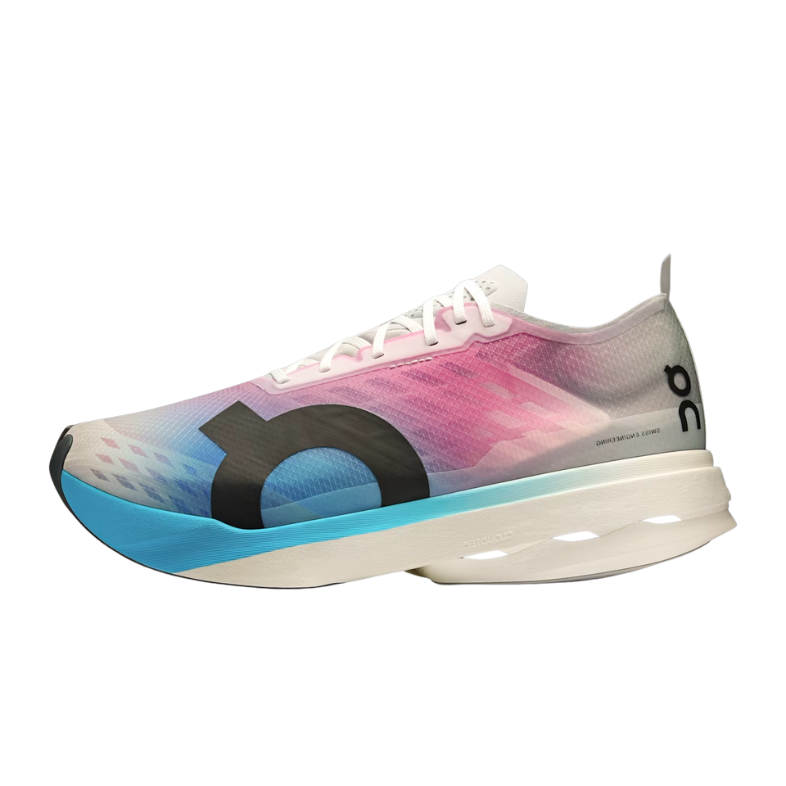 On Running Cloudboom Strike White Horizon