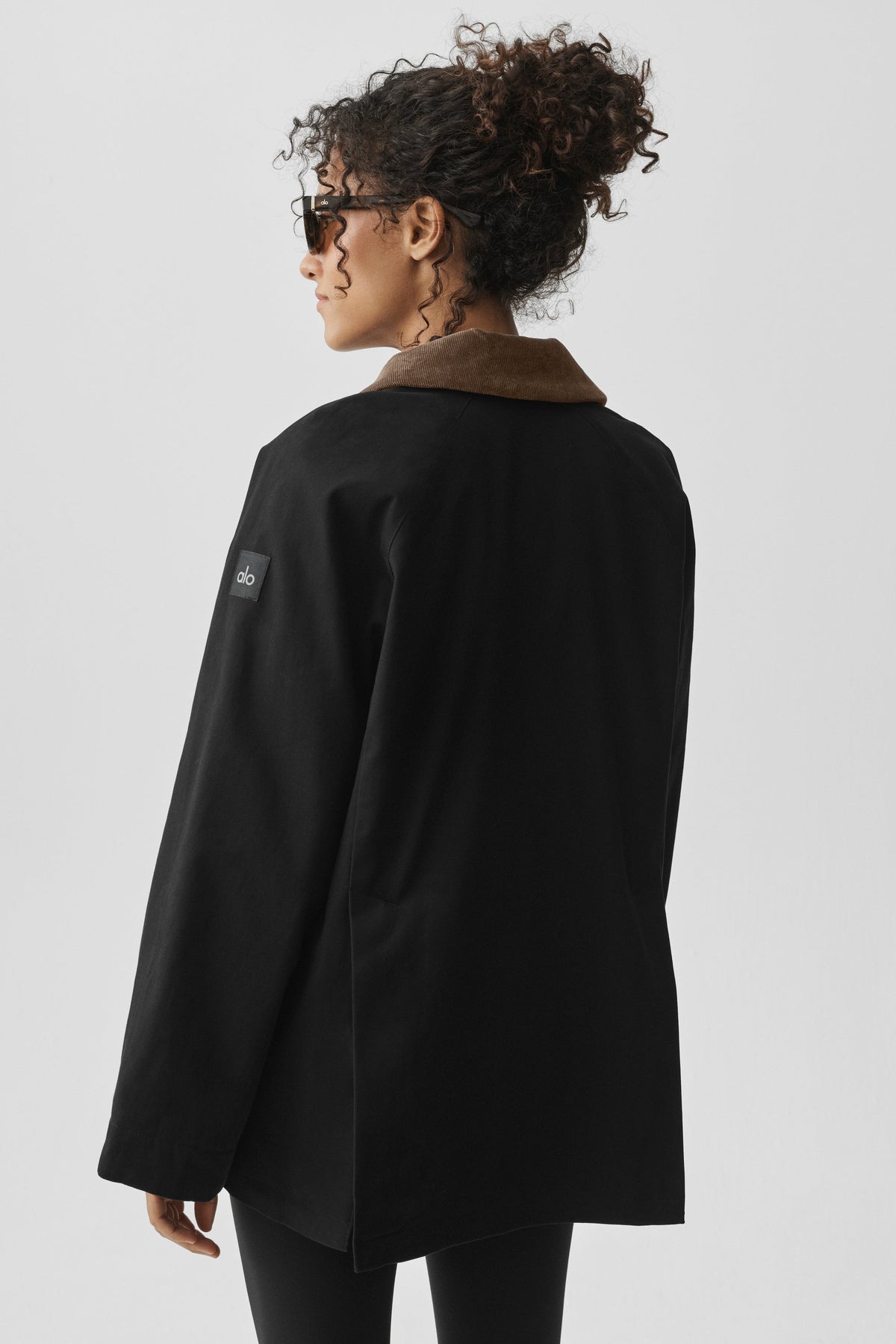 Alo Yoga Twill Barn Jacket - Black/Espresso