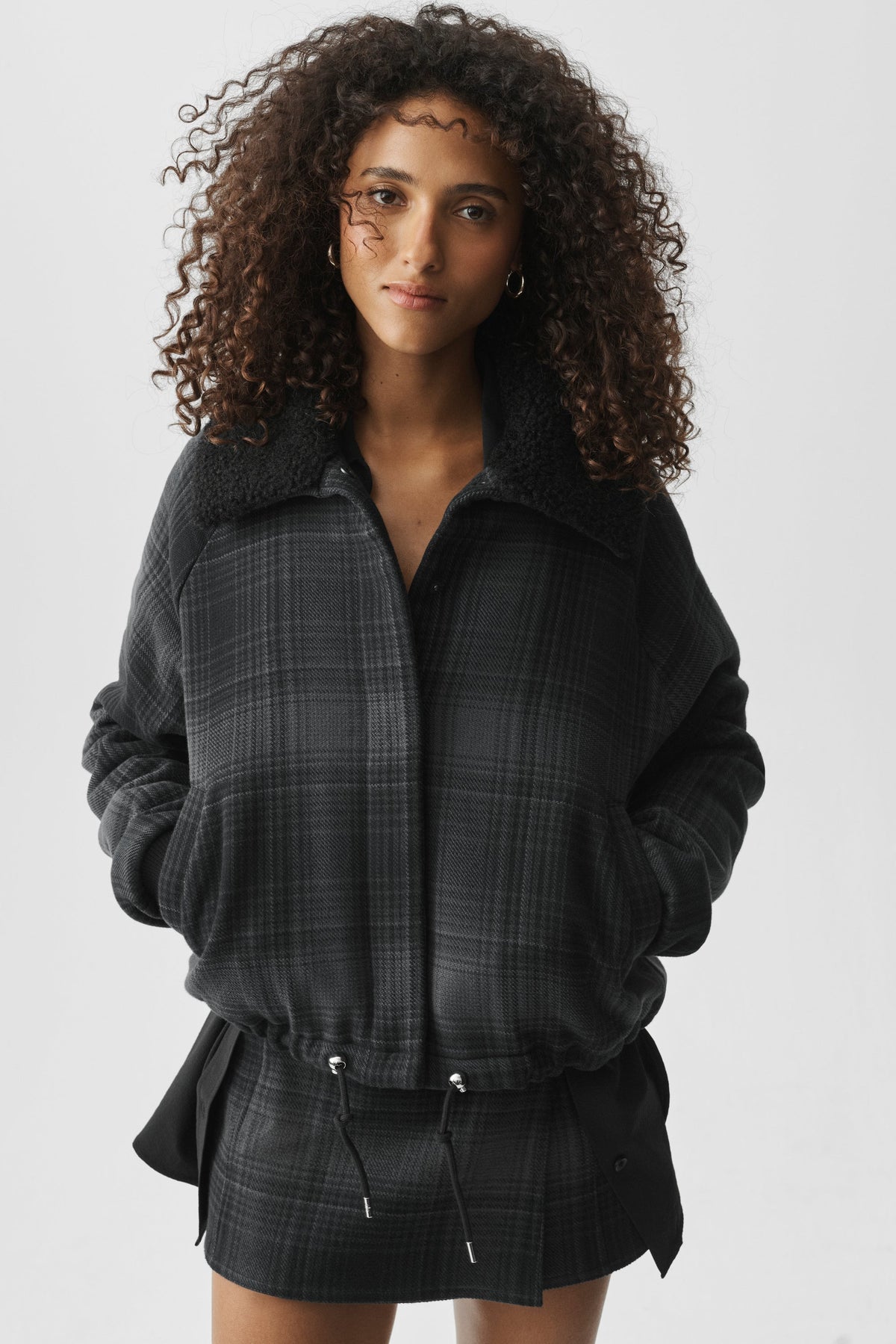 Alo Yoga Plaid Alpine Meadow Jacket - Black Plaid