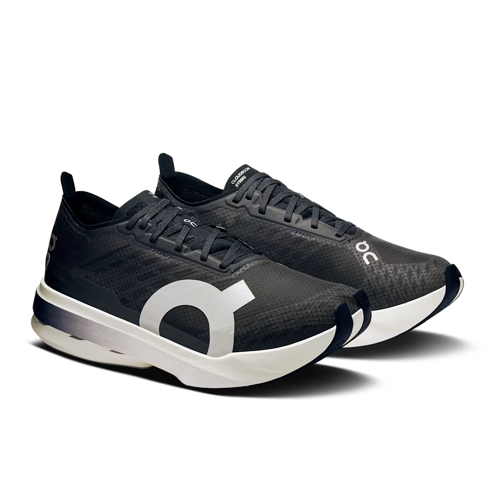 On Running Cloudboom Strike Black White (W)