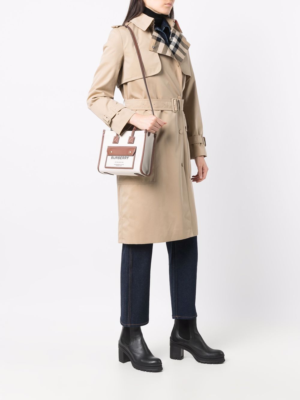Burberry Women's Bags..