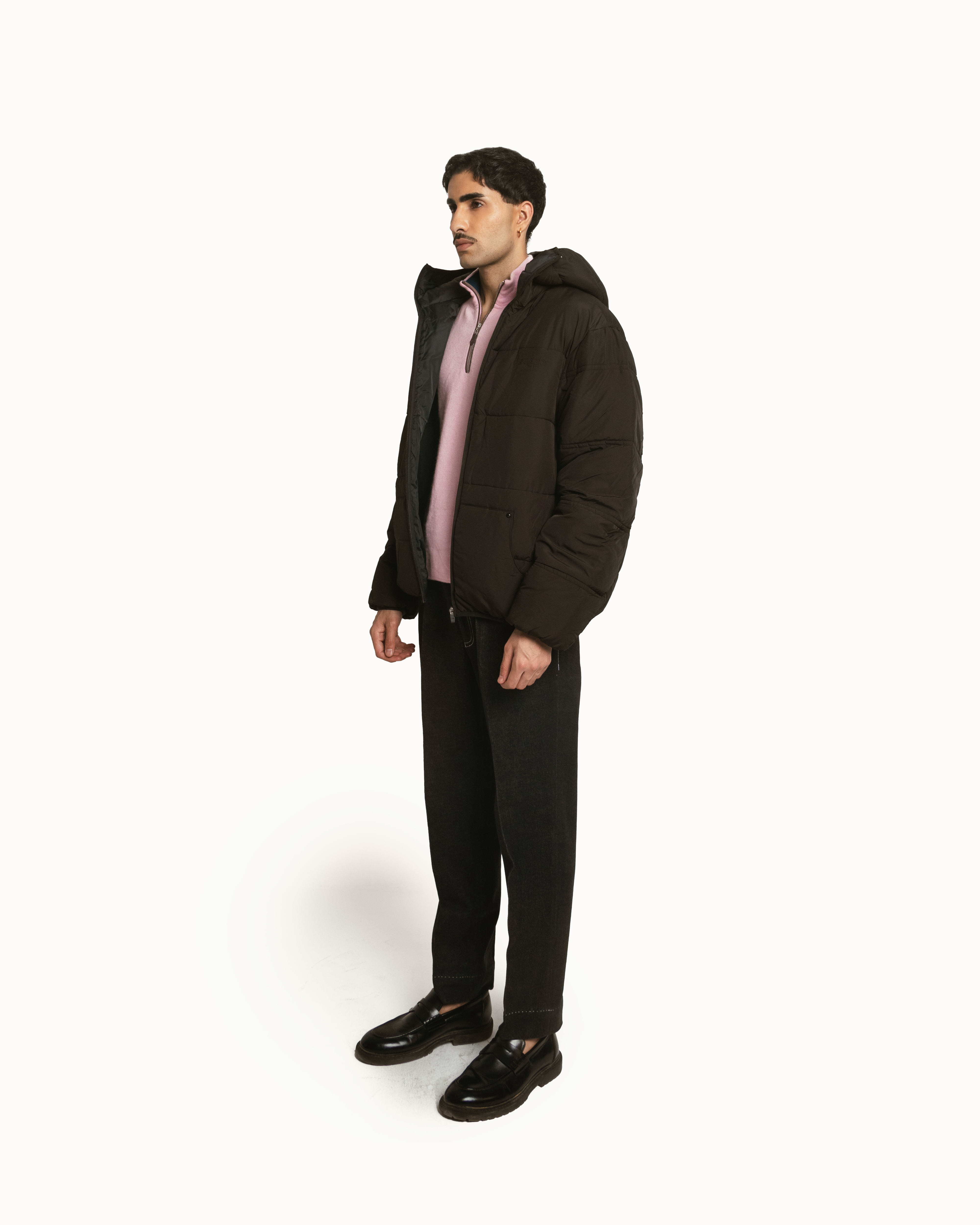 Puffer Jacket Full Sleeves in Black