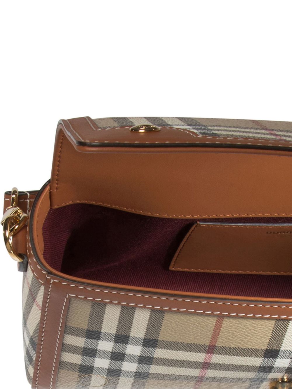 Burberry Women's Bags.. Leather