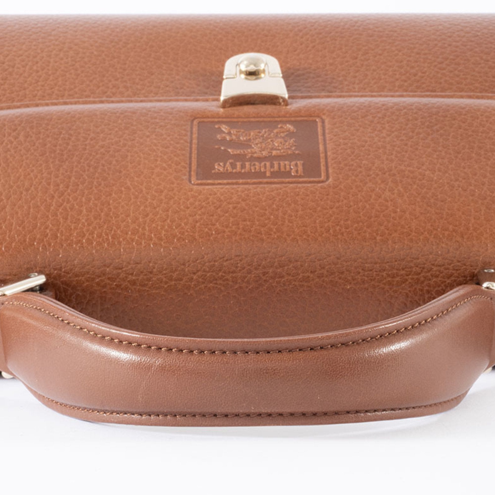 Burberry Burberrys Leather Handbag (Pre-Owned)