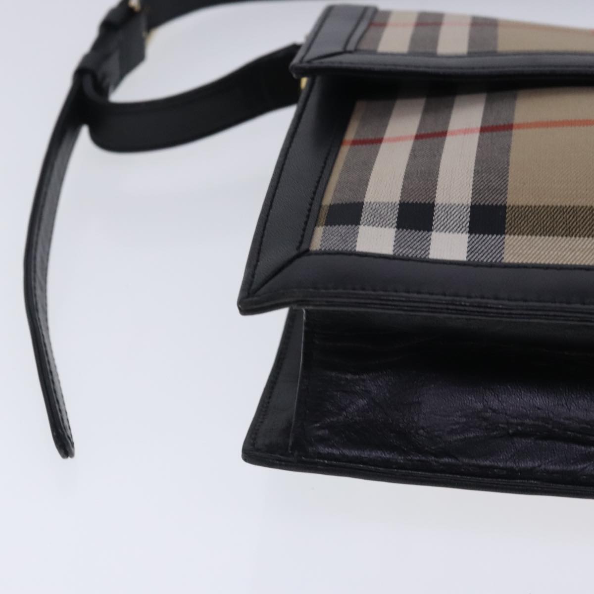 Burberry Nova Check Canvas Shoulder Bag (Pre-Owned)