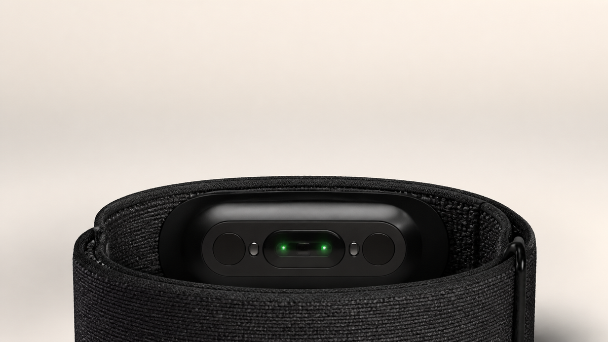 Close view of the CIRQA Smart Band sensor