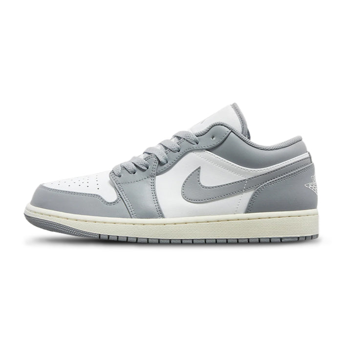 Air Jordan 1 Low Stealth